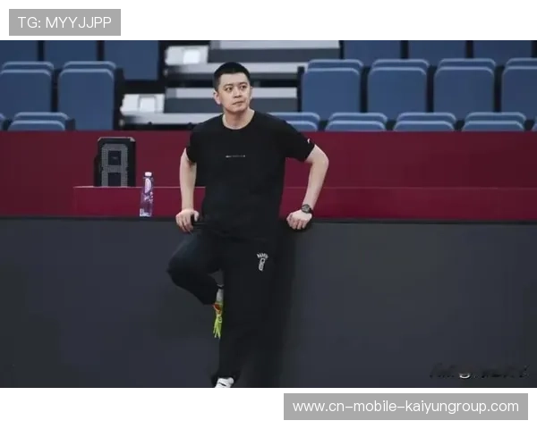 杨鸣:质疑常有 球员们憋着劲准备战斗,杨鸣赛后采访视频 杨鸣:质疑常有 球员们憋着劲准备战斗,杨鸣赛后采访视频